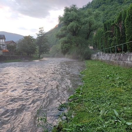 Holiday Home River House Jajce Eksteriør bilde